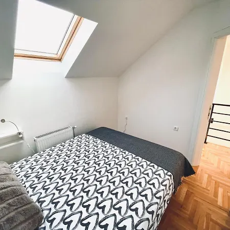 Apartment Casa Mirkov *